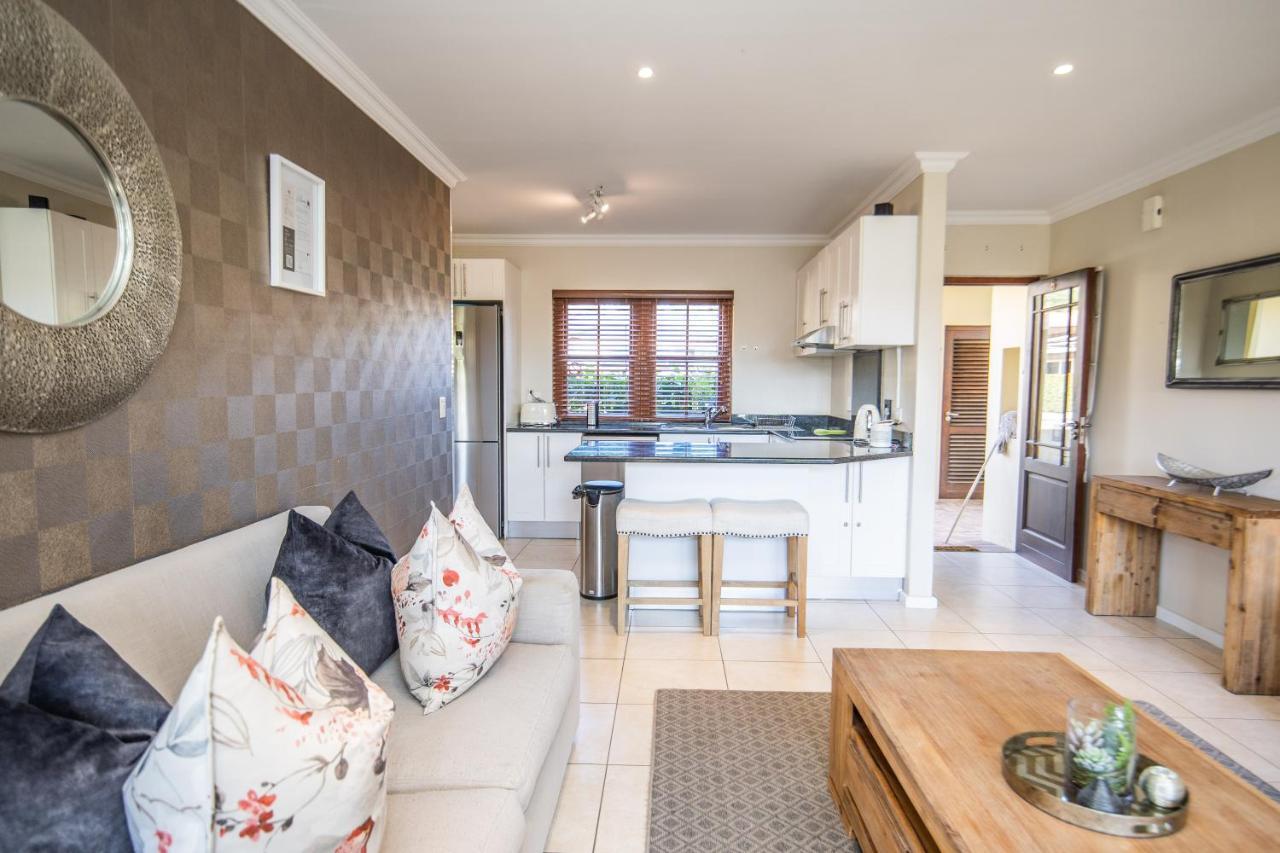 Six Whale Rock Gardens With Back Up Power For Load Shedding Leilighet Plettenberg Bay Eksteriør bilde