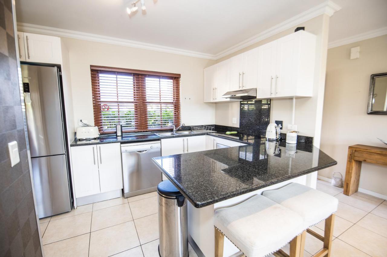 Six Whale Rock Gardens With Back Up Power For Load Shedding Leilighet Plettenberg Bay Eksteriør bilde