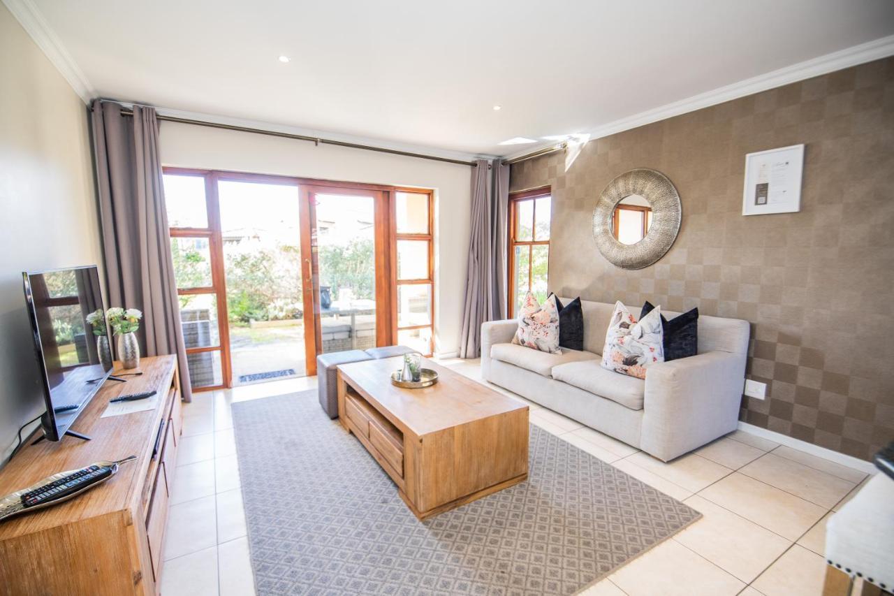 Six Whale Rock Gardens With Back Up Power For Load Shedding Leilighet Plettenberg Bay Eksteriør bilde
