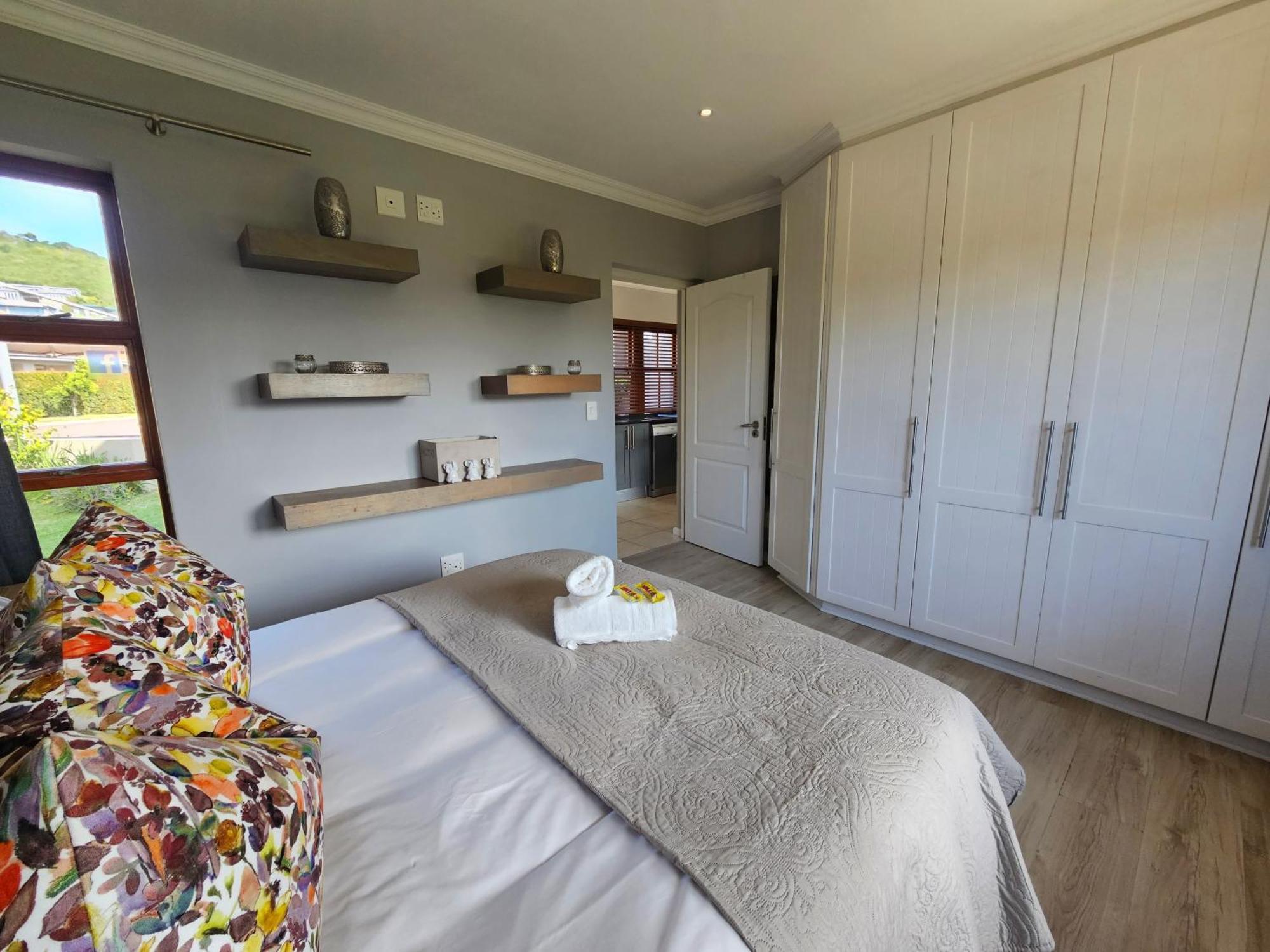 Six Whale Rock Gardens With Back Up Power For Load Shedding Leilighet Plettenberg Bay Eksteriør bilde