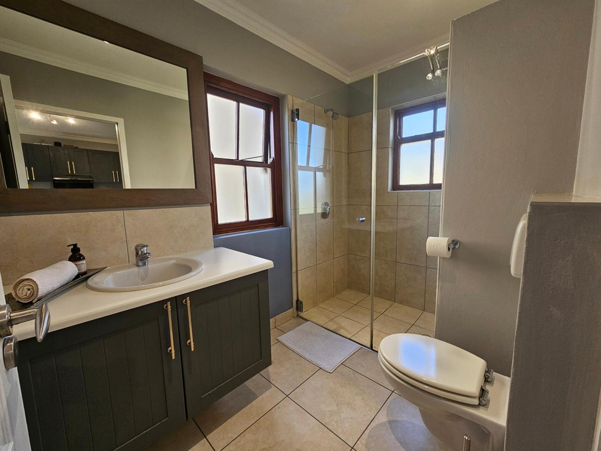 Six Whale Rock Gardens With Back Up Power For Load Shedding Leilighet Plettenberg Bay Eksteriør bilde