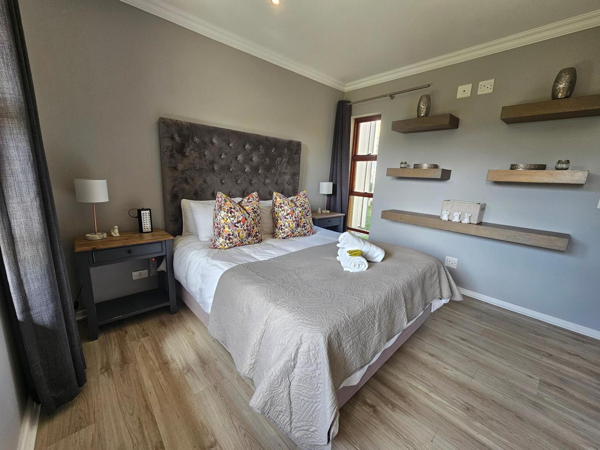 Six Whale Rock Gardens With Back Up Power For Load Shedding Leilighet Plettenberg Bay Eksteriør bilde