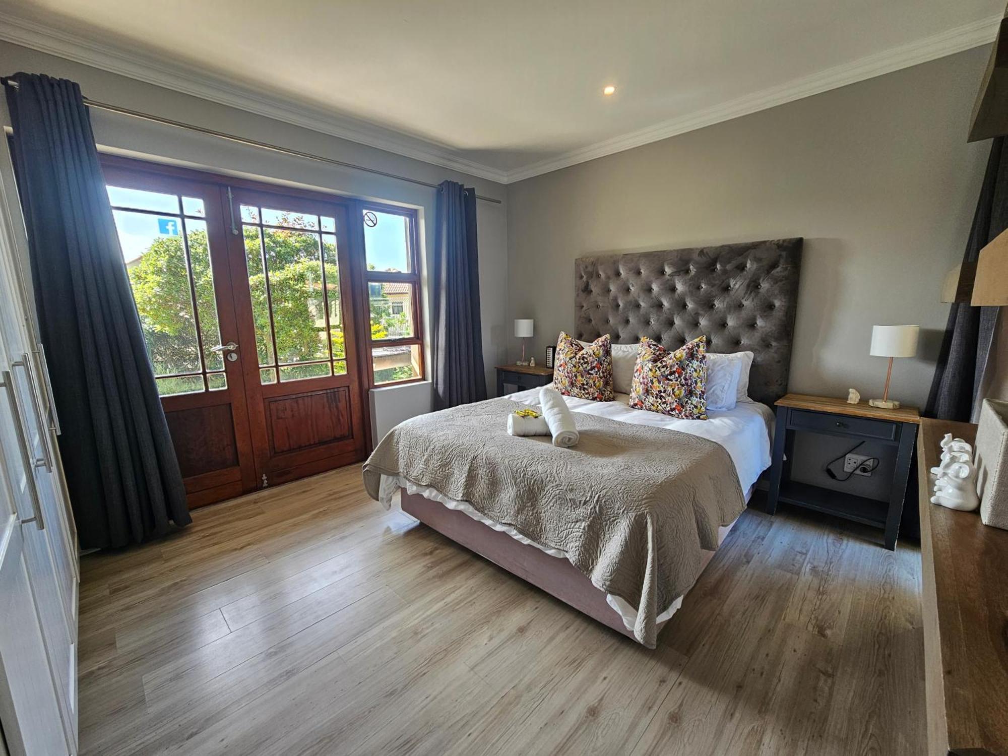 Six Whale Rock Gardens With Back Up Power For Load Shedding Leilighet Plettenberg Bay Eksteriør bilde